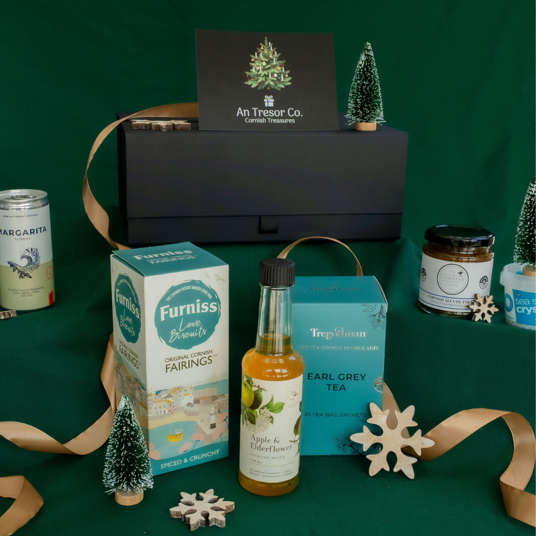 The Nadelik Gift Box